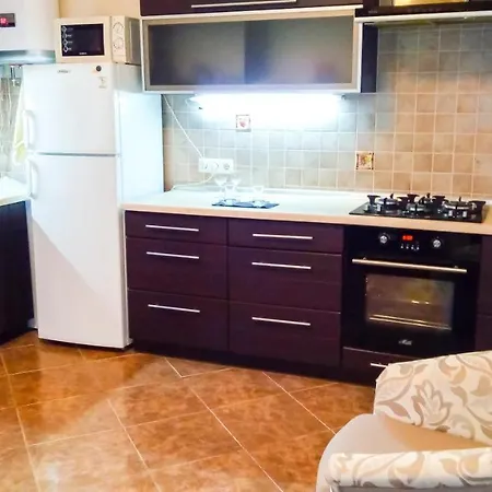 Apartment City Center Aparts On Dvoranskaya *